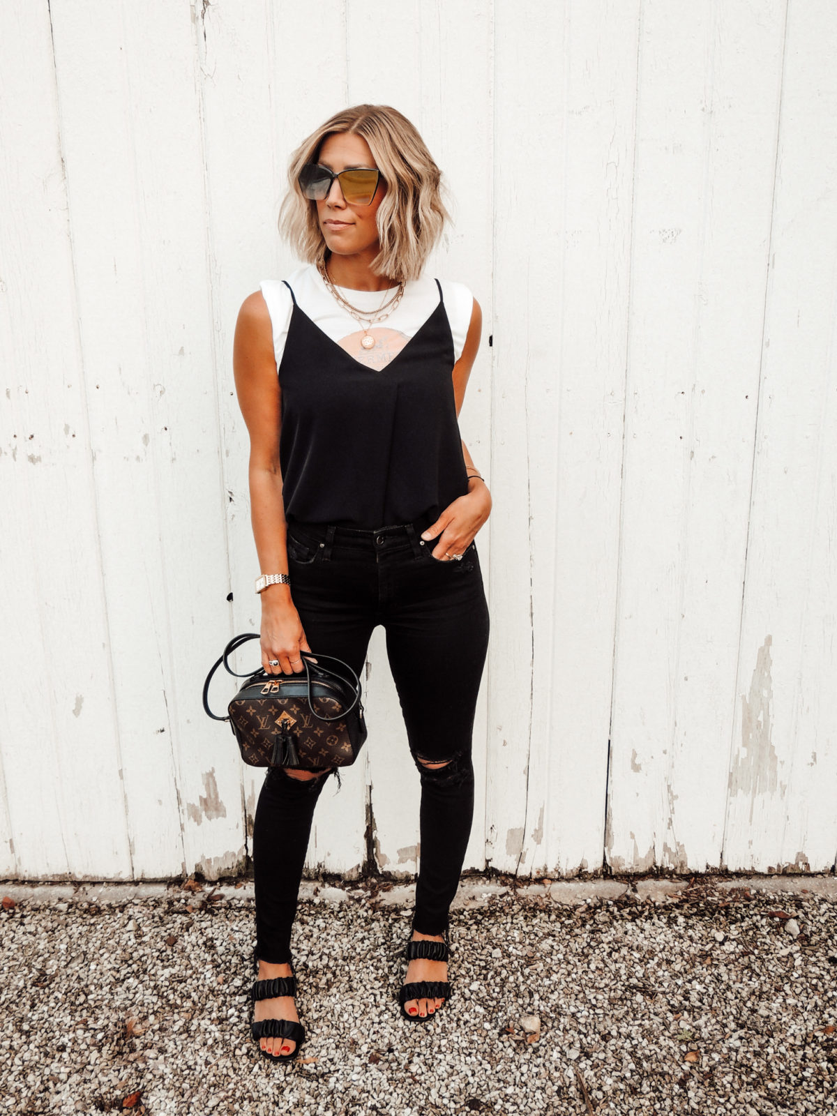 graphic tee dress outfit